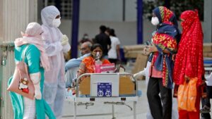Gelombang Kedua Covid-19 Melonjak, Rumah Sakit di India Kewalahan Gelombang Covid-19, Melonjak, Rumah Sakit, India, Kewalahan