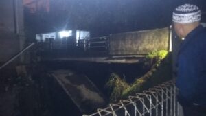 Diguyur Hujan, Tanggul Jembatan dan Pipa Air Jebol di Muarasari Hujan, Tanggul Jebol, Pipa Air, Muarasari, Bogor Selatan
