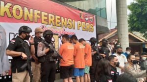 Polresta Bogor Ungkap Produksi Narkotika Jenis Tembakau Gorila Polresta Bogor, Produksi Narkotika, Narkoba, Tembakau Gorila