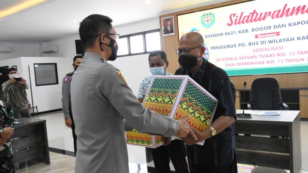 Larangan Mudik: Kapolres Bogor Temui Para Pengurus Bus Larangan Mudik, Polres Bogor, Pengurus Bus