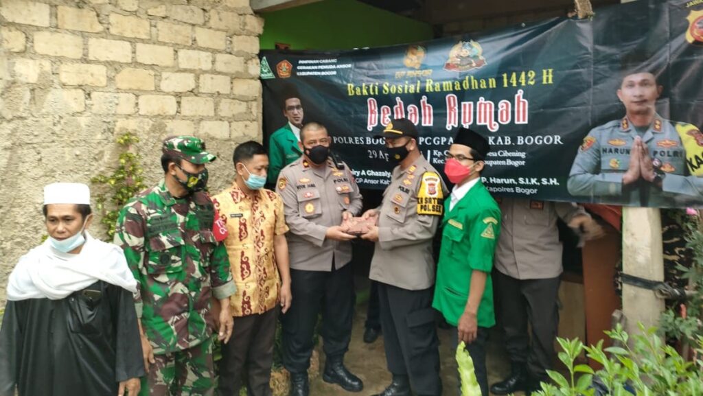 Safari Ramadhan, Polres Bogor dan GP Ansor Kembali Bedah Rumah Warga Ramadhan, Polres Bogor, GP Ansor, Bedah Rumah