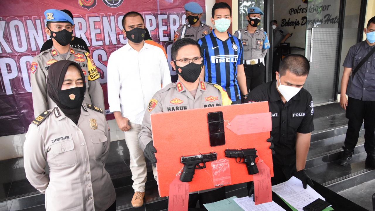 Polres Bogor, Penodongan, Pistol, Senpi