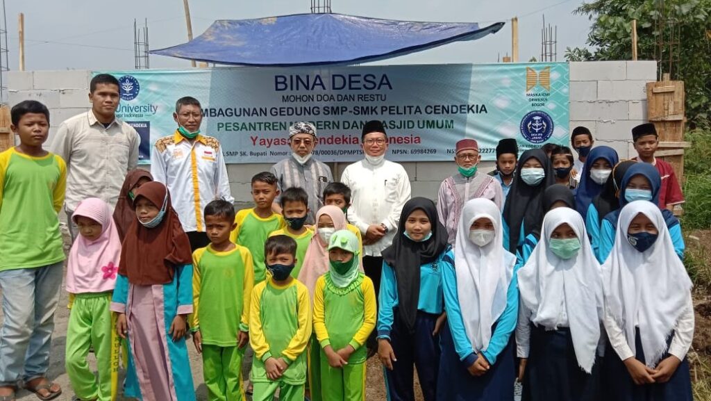 Pembangunan SMP Pelita Cendikia, Motivasi Generasi Petani Milenial Pembangunan, SMP Pelita Cendikia, Motivasi, Generasi, Petani, Petani Milenial