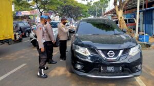 Antisipasi Arus Mudik, Polsek Gunung Putri Perketat Titik Penyekatan Larangan Mudik, Arus Mudik, Polsek Gunung Putri, Titik Penyekatan, Penyekatan