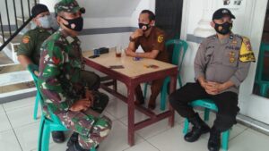 Pemdes Petir Cek Pemudik di Wilayah Binaan Desa Petir, Pemudik, Larangan Mudik, Wilayah Binaan