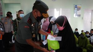 Jumat Berkah, Danrem Kunjungi Yatim dan Dhuafa di Yayasan Mizan Amanah Jumat Berkah, Danrem 061, Yatim, Dhuafa, Mizan Amanah