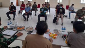 Cuci Gudang: Polsek Cileungsi Antisipasi Lonjakan Pengunjung Giant Cuci Gudang, Polsek Cileungsi, Antisipasi Covid-19, Lonjakan Pengunjung, Giant