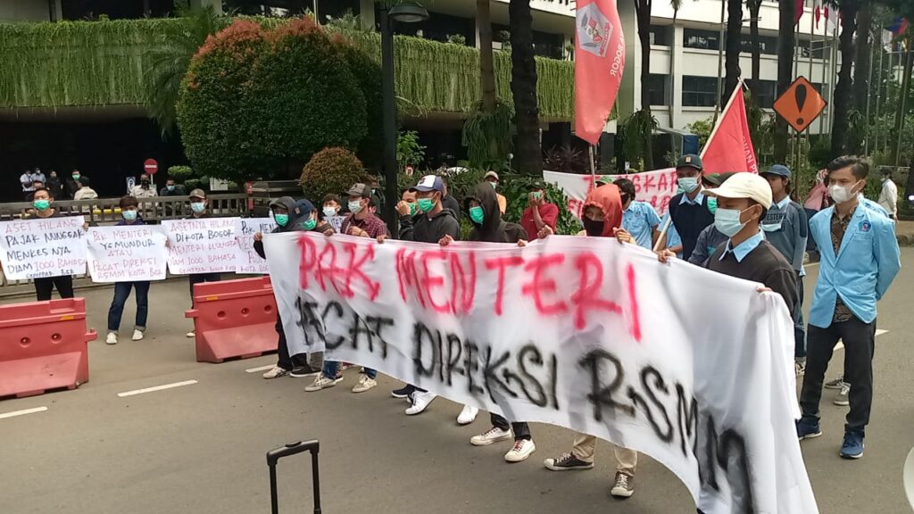 Datangi Kemenkes, Demonstran Minta Direksi RSMM Bogor Dipecat Kemenkes, Demonstran, RSMM, RSMM Bogor