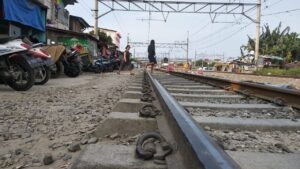 Survei IDEAS: 20 Persen Keluarga Miskin di 5 Metropolitan Tidak Pernah Terima Bansos Survei IDEAS, IDEAS, Keluarga Miskin, Metropolitan, Bansos