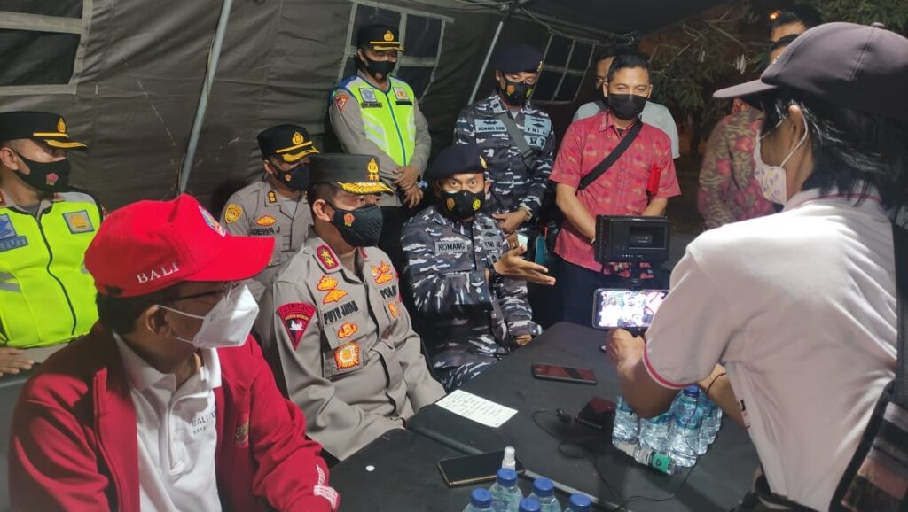 Dua Kapal TNI AL Dikerahkan untuk Evakuasi Korban KMP Yunicee Kapal Tenggelam, TNI AL, Kapal TNI AL, Evakuasi Korban, KMP Yunicee, Korban Yunicee