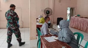 TMMD Ke-111: 100 Warga Desa Ciandam Ikuti Pengobatan Gratis TMMD, Cianjur, Desa Ciandam, Pengobatan Gratis