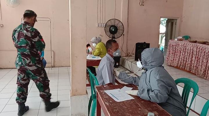 TMMD Ke-111: 100 Warga Desa Ciandam Ikuti Pengobatan Gratis TMMD, Cianjur, Desa Ciandam, Pengobatan Gratis