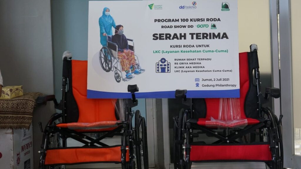 Milad Dompet Dhuafa ke 28, DD Tekno Donasikan 100 Kursi Roda Milad Dompet Dhuafa, DD Tekno, Donasi, Kursi Roda, Dompet Dhuafa