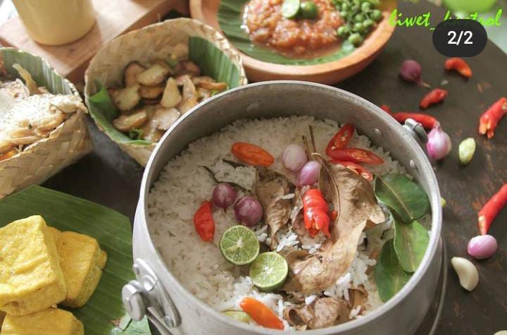 Nasi Liwet Online, Kuliner Khas Jawa Barat Kini Hadir di Bandung Nasi Liwet, Bisnis Online, Kuliner Jawa Barat, Kuliner Bandung