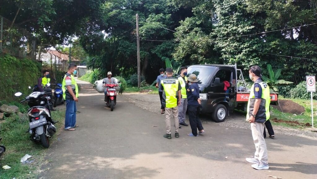 Tidak Koordinasi, Warga Palasari Keluhkan Proyek SPAM Milik Tirta Pakuan Koordinasi, Desa Palasari, Proyek, SPAM Palasari, Tirta Pakuan