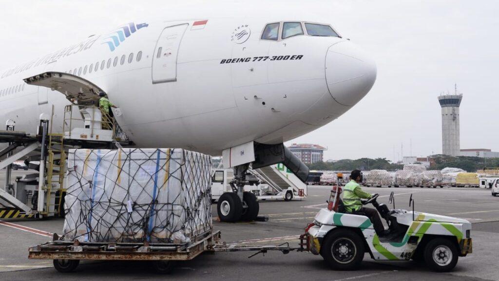Dosis Vaksin, Vaksin Sinopharm, Sinopharm, Vaksin Covid-19, Bandara Indonesia
