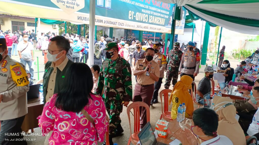Warga Tajurhalang Antusias Ikuti Vaksinasi Massal Tahap II Warga Tajurhalang, Tajurhalang, Antusias, Vaksinasi Massal, Vaksinasi Covid-19
