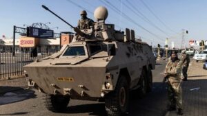 Padamkan Penjarahan, Afrika Selatan Terjunkan Tentara Cadangan Kerusuhan, Penjarahan, Afrika Selatan, Tentara Cadangan