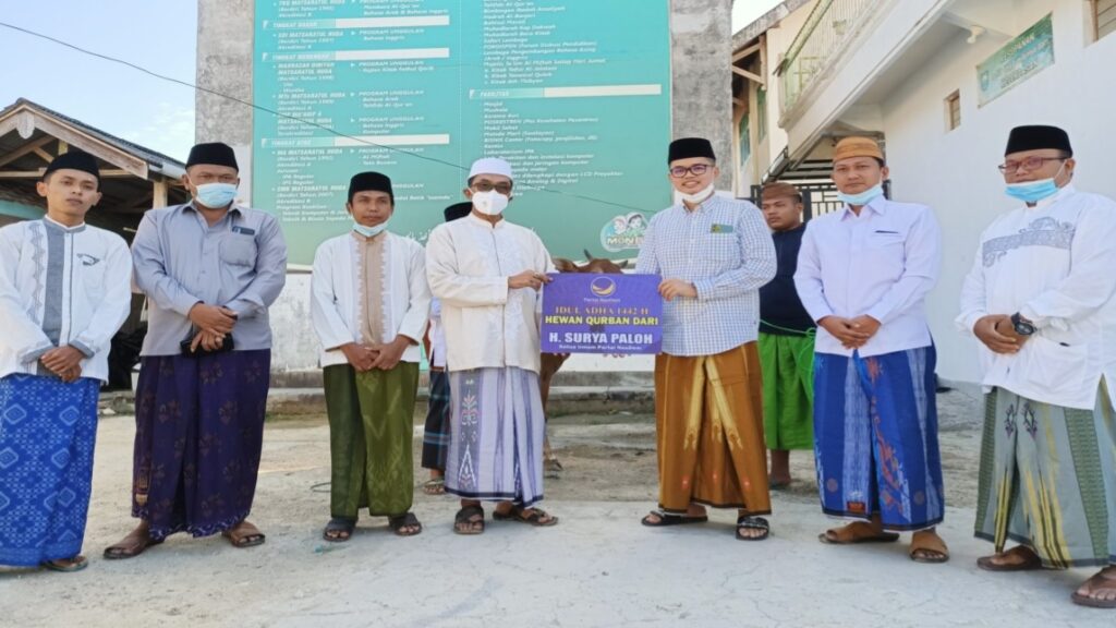 Idul Adha, Kurban, Pamekasan, Surya Paloh, Sapi Madura
