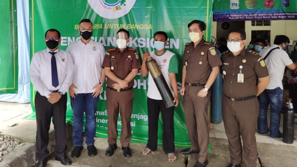 Kadin dan Kejari Penuhi Oksigen Gratis untuk Warga Isoman Kadin Kota Bogor, Kejari Kota Bogor, Oksigen, Isoman