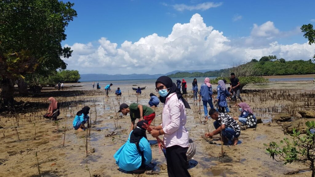 Pemda Muna Apresiasi Aksi Nyata LKP STIP dan Himapikani Kabupaten Muna, Apresiasi, Aksi Nyata, LKP STIP, Himapikani