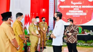 Kasus Covid-19, Presiden Jokowi, Forkopimda, Forkopimda Jatim