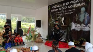 Puncak Ngahiji: Rebo Wekasan Harus Masuk Event Kalender Wisata Tahunan Puncak Ngahiji, Puncak Bogor, Rebo Wekasan, Event, Kalender Wisata