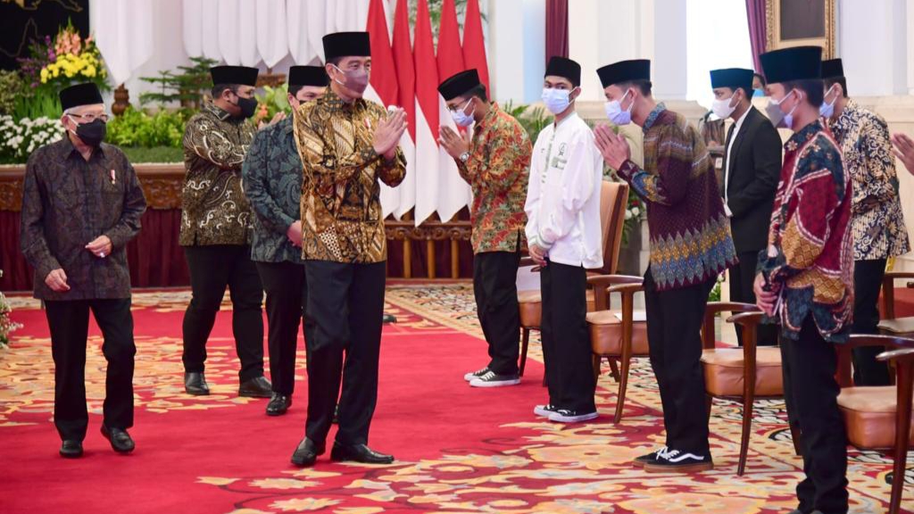 Buka Peringatan Hari Santri, Presiden: Indonesia Pemain Utama Ekonomi Syariah Hari Santri Nasional, Presiden Jokowi, Indonesia Pemain Utama, Ekonomi Syariah