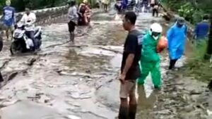 Banjir Bandang di Kabupaten Malang, Dua Warga Meninggal Dunia Banjir Bandang, Banjir Kabupaten Malang, Meninggal Dunia, Banjir