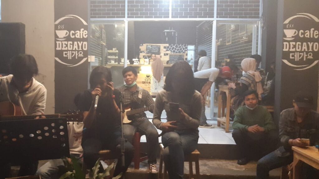 Tampung Kreativitas Milenial, Cafe Degayo Gelar Parade Band Kreativitas, Milenial, Cafe Degayo, Parade Band