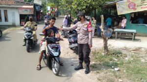 Patroli PPKM Level 3, Polsek Gunung Sindur Cegah Pelanggaran Prokes PPKM Level 3, Polsek Gunung Sindur, Gunung Sindur, Pelanggaran Prokes