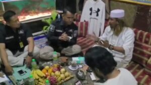 Habib Bahar Diperiksa Pekan Depan Terkait Ujaran Kebencian Habib Bahar, Habib Bahar Diperiksa, Pekan Depan, Ujaran Kebencian, Bahar bin Smit