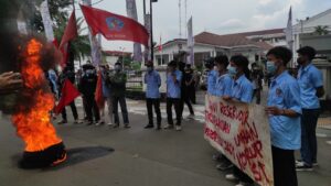 Demo Pemkot Bogor, Gemppar Persoalkan Reservoir Perumda Tirta Pakuan Demo Pemkot Bogor, Gemppar, Reservoir, Perumda Tirta Pakuan