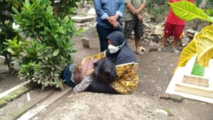 Mahasiswi Bunuh Diri di Makam Ayahnya, Diduga Akibat Diperkosa Oknum Polisi Mahasiswi, Novia Widyasari Rahayu, Bunuh Diri, Oknum Polisi