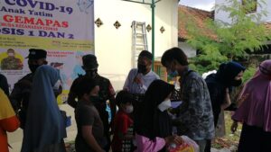 Mahasiswa dan Pemuda Ciomas Gelar Vaksinasi dan Santunan Anak Yatim Mahasiswa dan Pemuda, Ciomas, Vaksinasi Covid-19, Anak Yatim