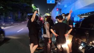 Hendak Tawuran, Tiga Pemuda di Cengkareng Diamankan Polisi Tawuran, Pemuda, Kenakalan Remaja, Cengkareng, Polres Jakbar, Polisi