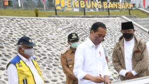 Resmikan Embung di Jateng, Jokowi Berharap Produktivitas Pertanian Bisa Lebih Baik Embung, Embung di Jateng, Presiden Jokowi, Produktivitas Pertanian, Pertanian