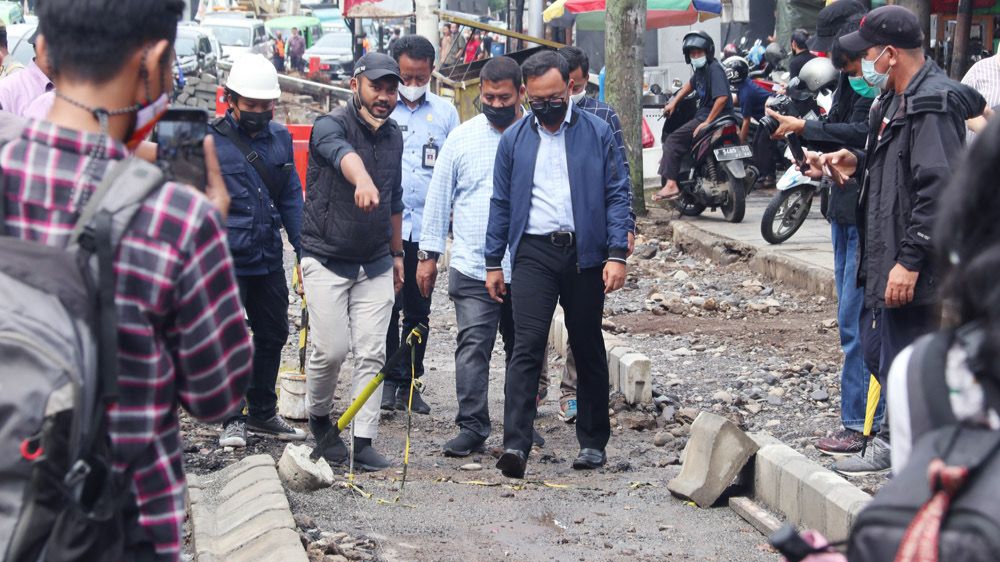 Bima Arya, Proyek Pedestrian, Jalan Sudirman, 25 Desember