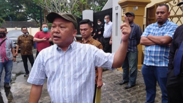 Kuasa Hukum: Eksekusi Rumah di Padang Golf Mansion Cacat Hukum Kuasa Hukum, Eksekusi Rumah, Padang Golf Mansion, Cacat Hukum, Medan