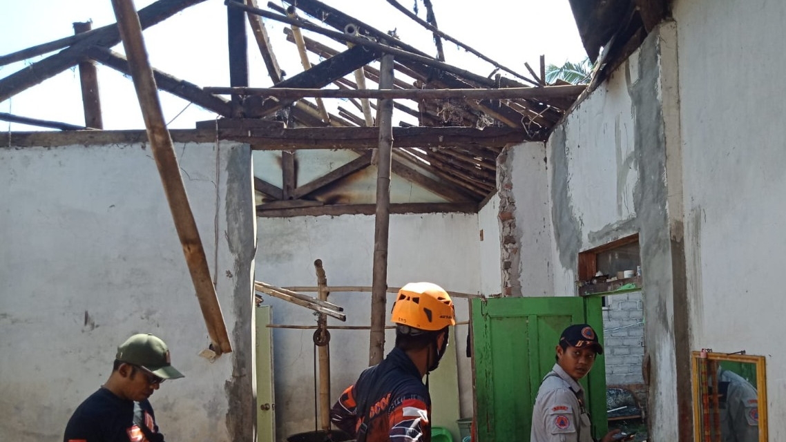 Jember, Rumah Rusak, Gempabumi