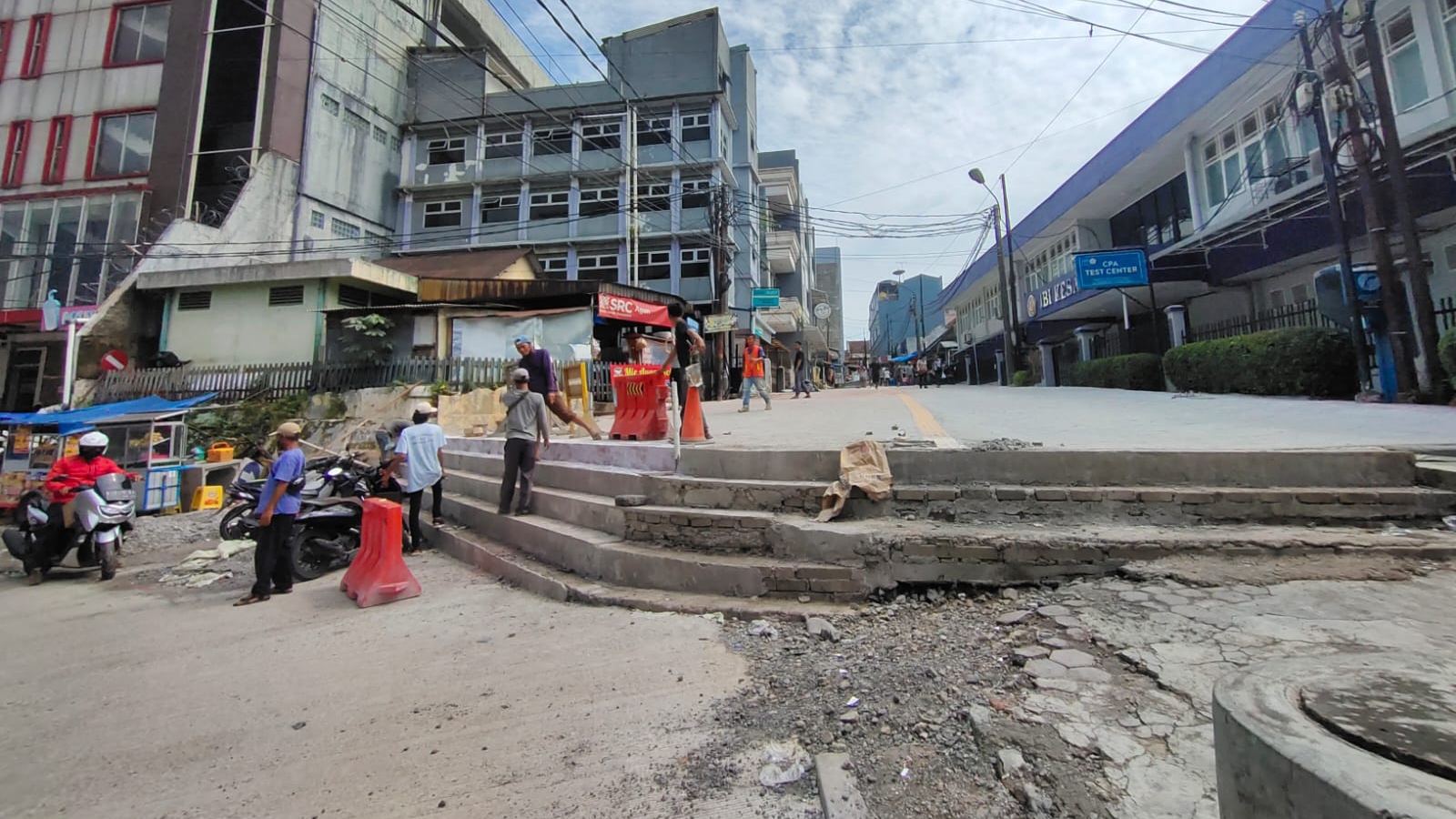 Proyek, Proyek Suryakencana, Pedestrian, Jalan Ranggagading, Protes Warga, PPK, Dibongkar