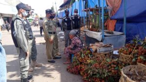 Pedagang Pasar Weleri Direlokasi di Pasar Darurat, Lokasi Tidak Layak Pedagang Pasar, Pasar Weleri, Direlokasi Pedagang, Pasar Darurat, Tidak Layak