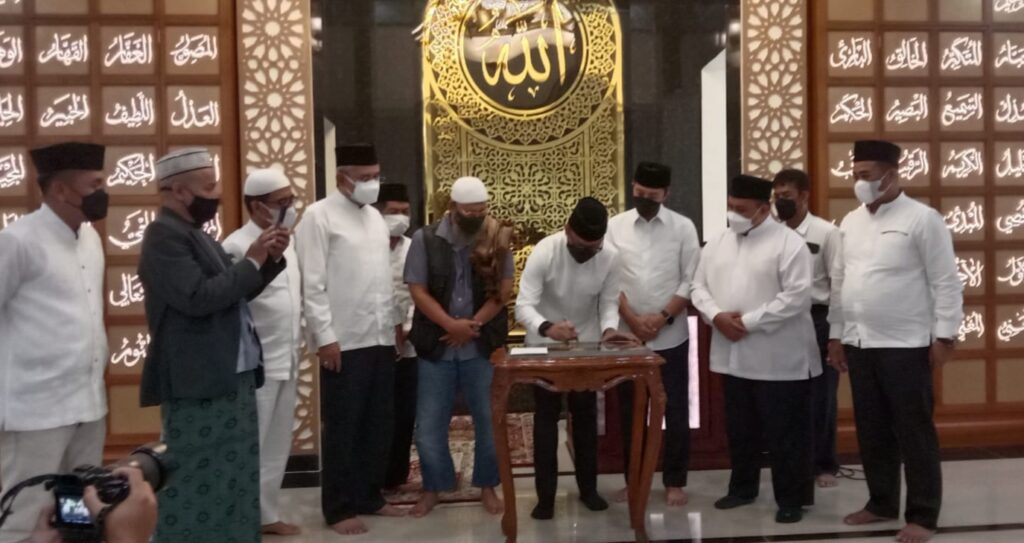 Pemkot Bogor, Masjid At-Taqwa, Masjid Pemkot Bogor, Malam Tahun Baru