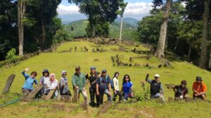 Catatan Perjalanan ke Situs Purbakala Gunung Padang Cianjur Selatan Catatan Perjalanan, Situs Purbakala, Gunung Padang, Cianjur Selatan
