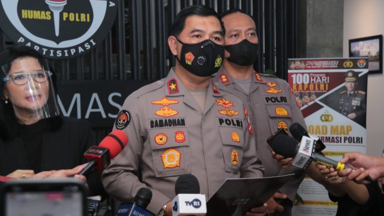 Kabur Karantina, Polisi Usut Dugaan Suap Rachel Vennya Kabur Karantina, Polisi, Dugaan Suap, Rachel Vennya