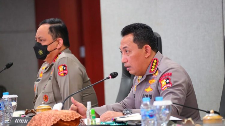 Kapolri Perintahkan Jajaran Temui Warga, Jaga Kepercayaan Publik Kapolri, Jajaran, Temu Warga, Kepercayaan Publik