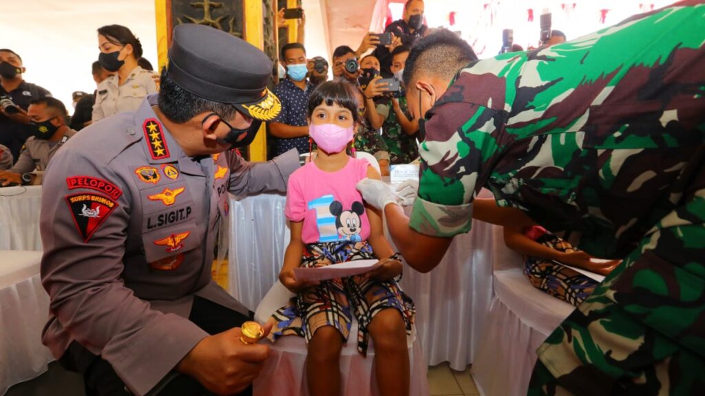 Kapolri Minta Forkopimda Maluku Kejar Target Vaksinasi 70 Persen Kapolri, Maluku, Vaksinasi Maluku, Forkopimda Maluku, Kejar Target, Target Vaksinasi
