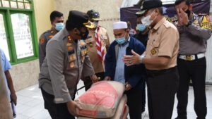Bhakti Sosial, Sat Lantas Polres Bogor Renovasi Masjid Al-Hidayah Bhakti Sosial, Sat Lantas Polres Bogor, Renovasi Masjid, Masjid Al-Hidayah