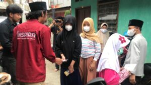 Komunitas Darurat, Inspira dan LKC Bagikan Sembako dan Santunan Anak Yatim Komunitas Darurat, Inspira, LKC, Sembako, Anak Yatim