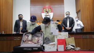 Suap Proyek di Penajam Paser Utara, KPK Tetapkan Enam Tersangka Suap Proyek, Penajam Paser Utara, KPK, Tersangka KPK